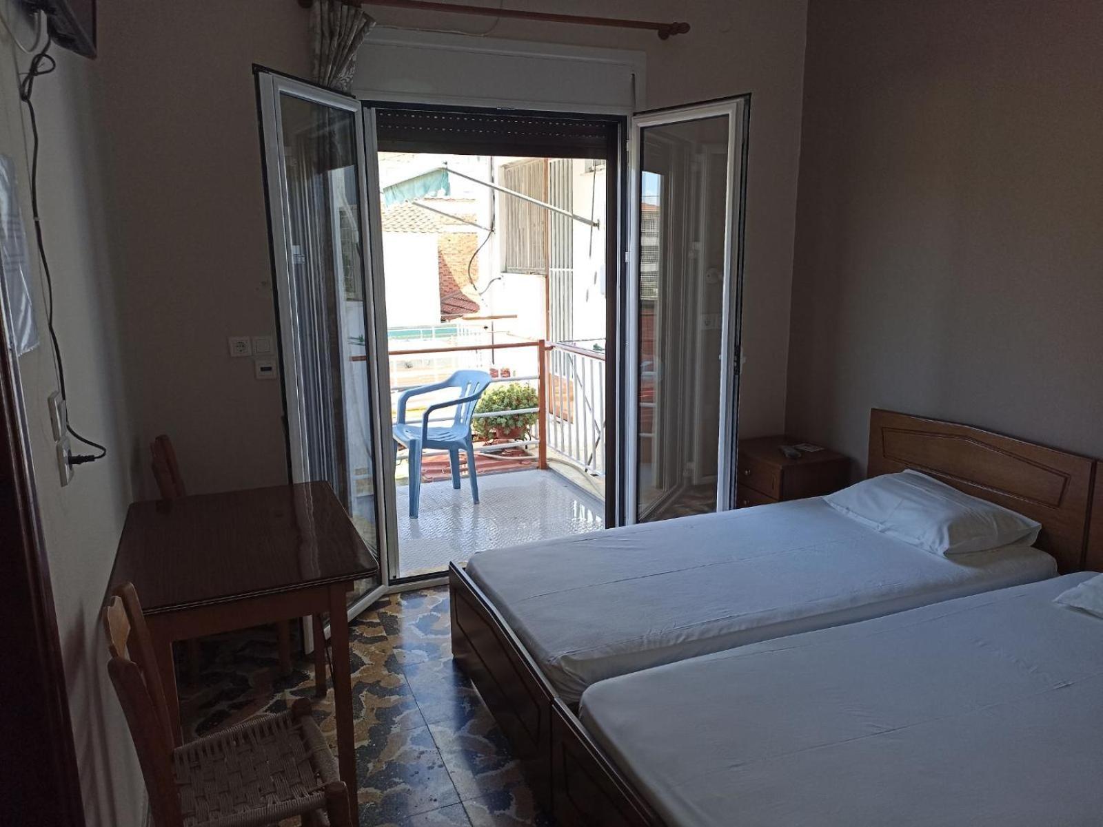 Rooms-Studio Anagnostou Loutra Edipsou (Evia) Quarto foto